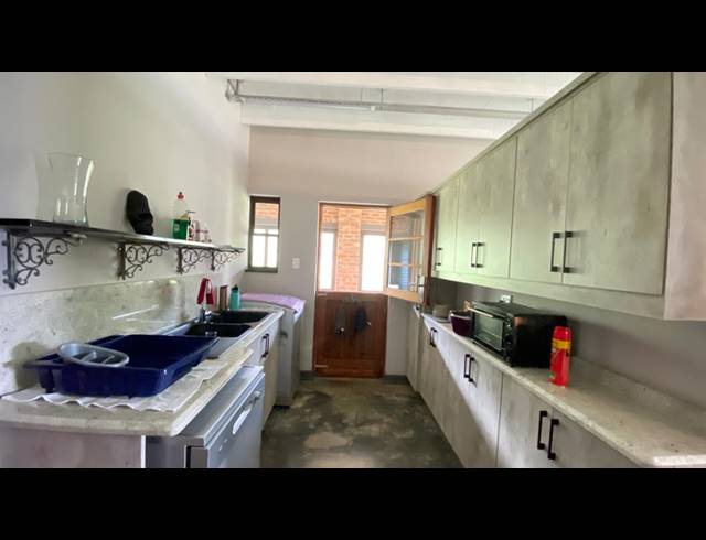 3 BEDROOM HOUSE FOR SALE IN VULINTABA COUNTRY ESTATE